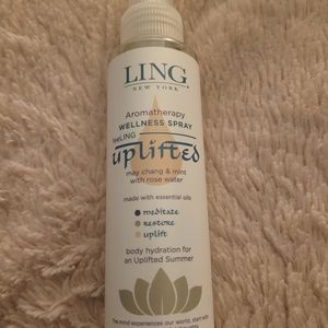 Ling uplifted spray